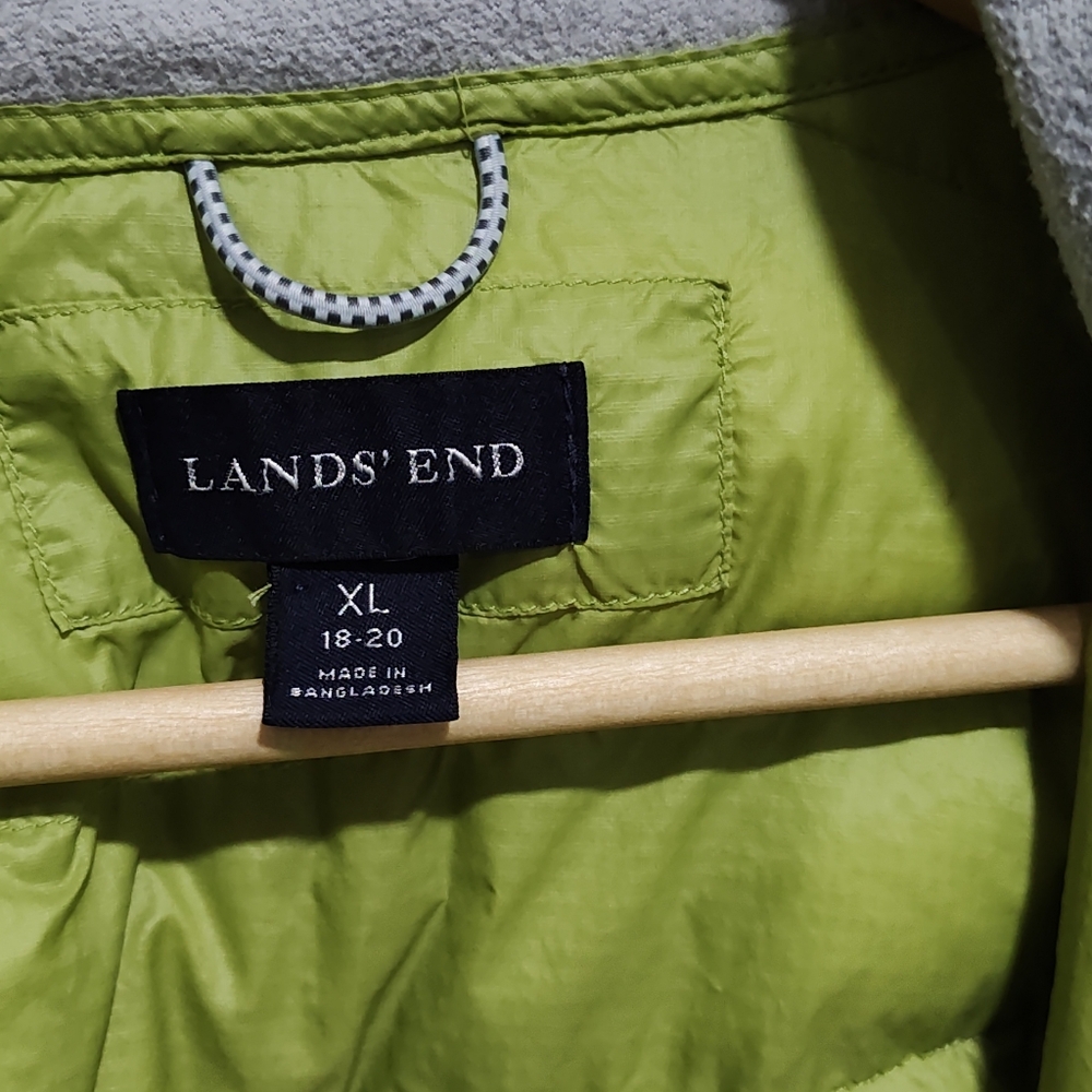 Lands’ End Youth Thermo Packable Puffer Jacket, Lime Green, Size 18-20 xl - Picture 6 of 8